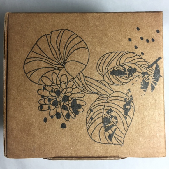 NEW Vegan Soy Pillar Candle w Real Herbs - All Natural Luxury - Picture 3 of 6